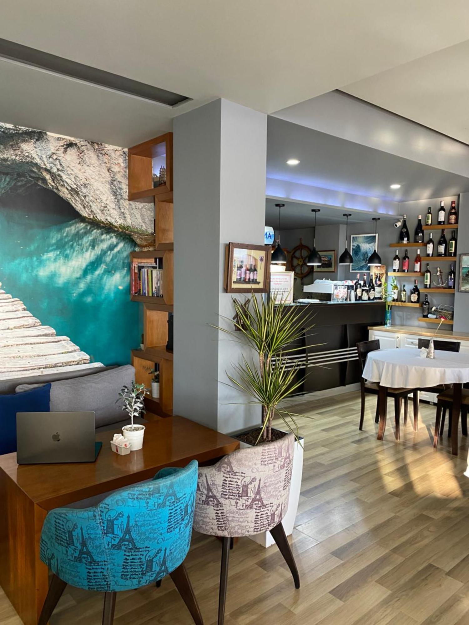 博柯酒店 Vlorë 外观 照片